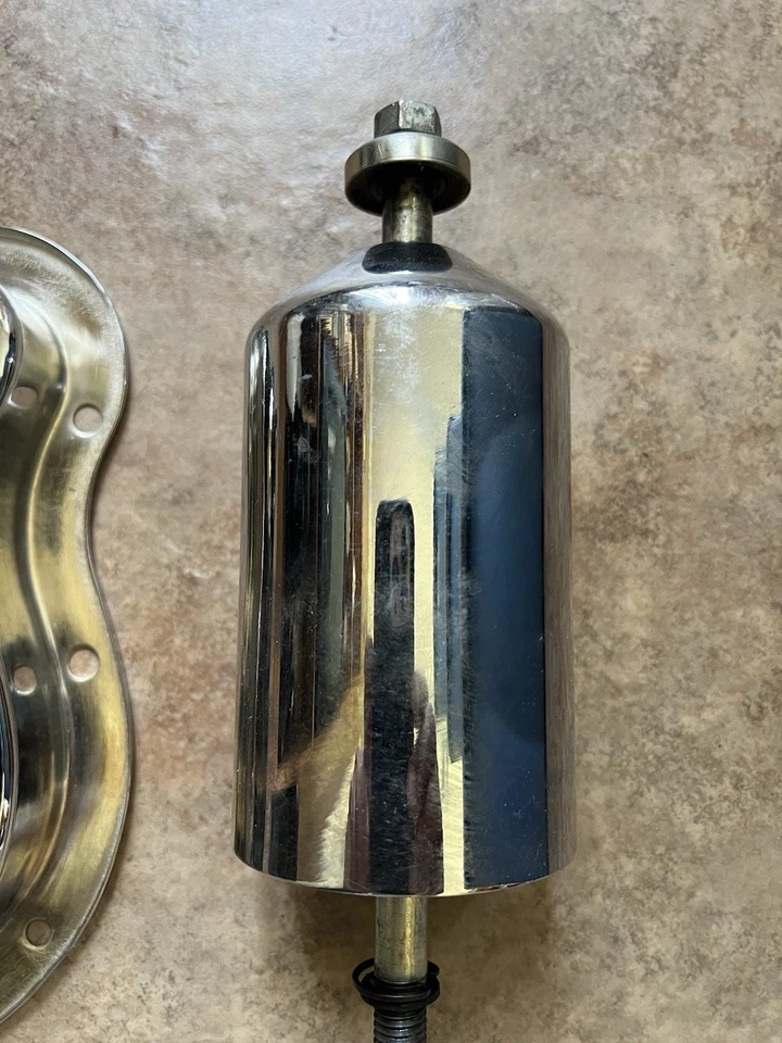 Nash Metropolitan Chrome Plated Parts Timing Chain Cover And Oil Filter Housing Foto 2 de 4