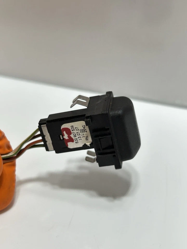 AUDI TT 2007-2015 CUPÉ MK2 - Sensor de luz solar para tablero 8J0907539 Foto 2 de 4