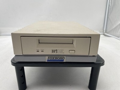 SUN MICROSYSTEMS 599-2107-01 , 100-240V 0.6A 47-63Hz External Tape Drive