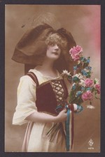 FRANCE 1918, Vintage postcard, WWI, Girl with flowers, Used