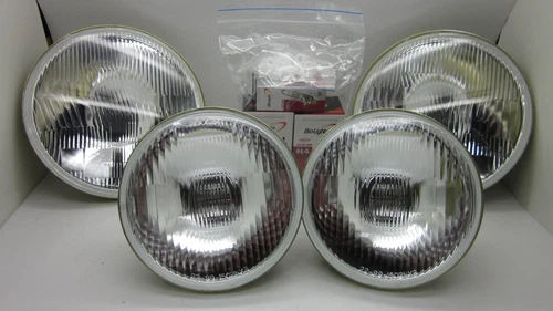 Ford Falcon AU XR6 XR8 Set of 4  High/Low 7 and 5 inch Headlights Globes & Clip
