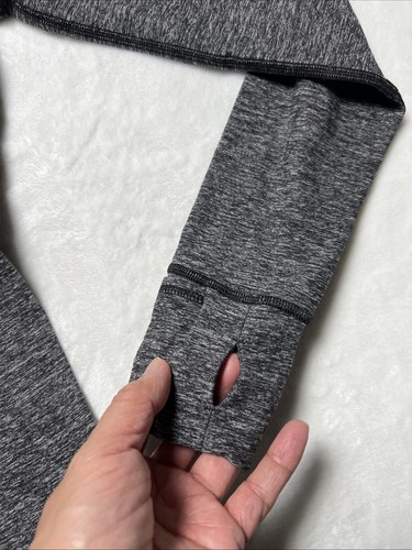 Lululemon 1/2 Zip Long Sleeve Pullover Gray With Yellow Zipper Womens Size 6 - Picture 9 of 12