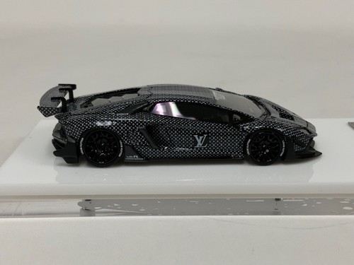 1/64 T&P Lamborghini Aventador 2.0 Liberty walk LB Performance Black LV. 64-132 - Picture 3 of 7