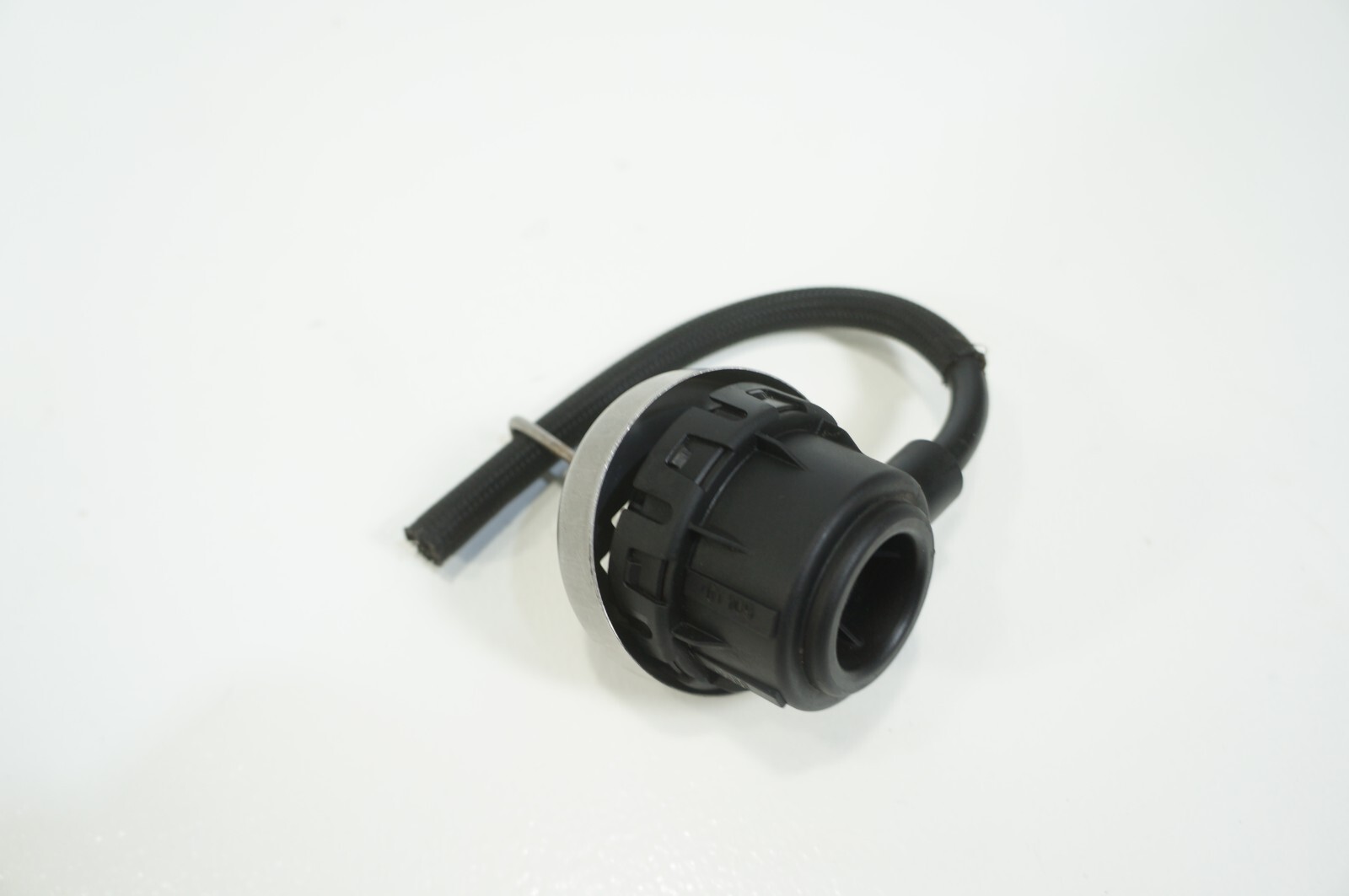 03-2011 Bentley Spur GT GTC Left or Right Exhaust Muffler Solenoid Vacuum Valve