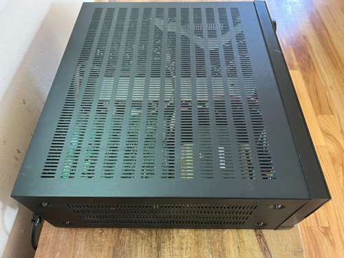 Harman Kardon AVR-325 Theatre 7.1 Channel Was $899.00 New. Bundle W/ New Remote - Picture 4 of 9