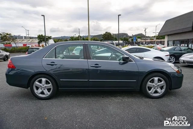 Honda Accord EX-L 2006 sedán 4P Foto 4 de 4
