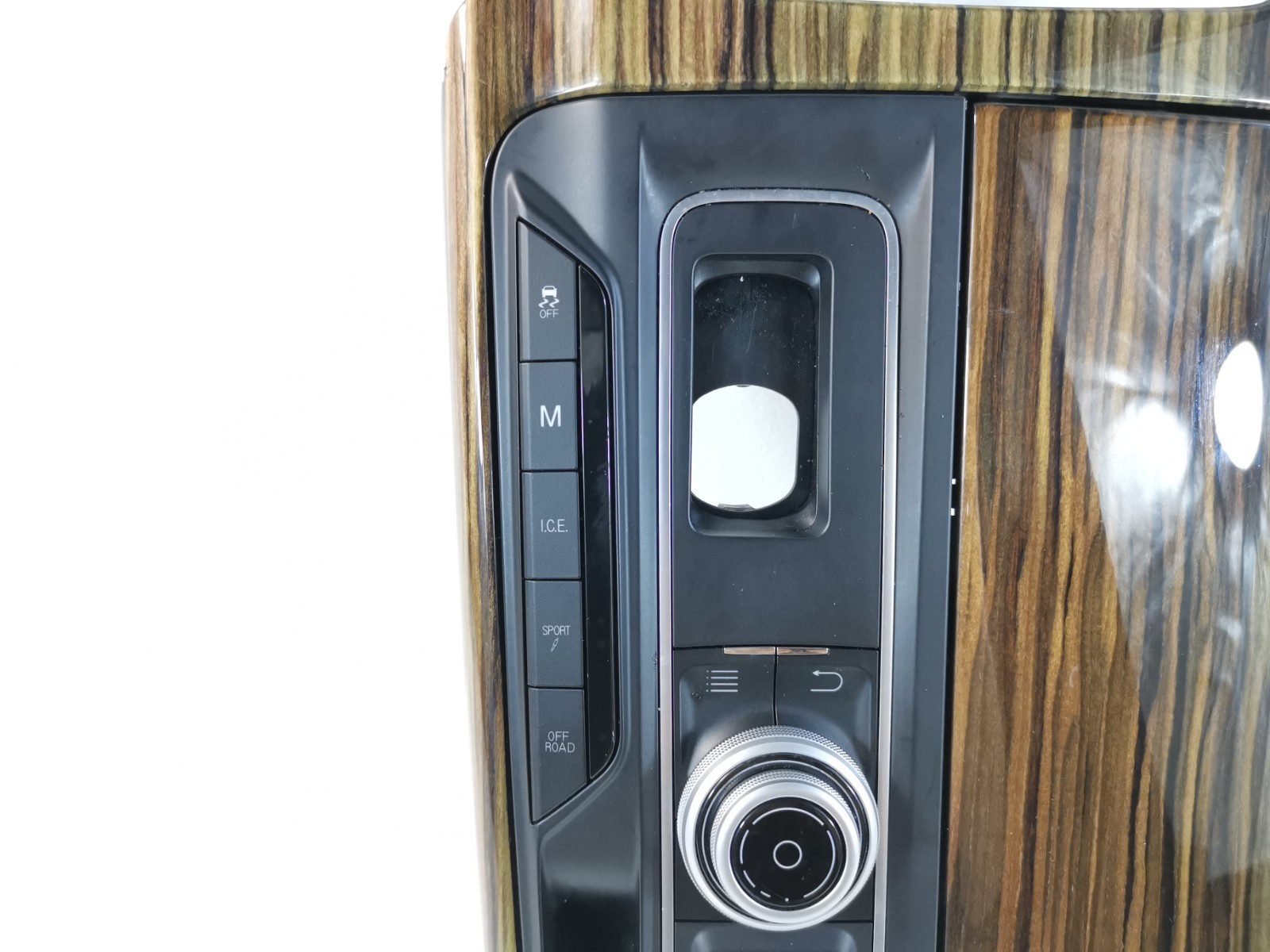 Maserati Levante 2017 Front Center console switch P/N 670096828