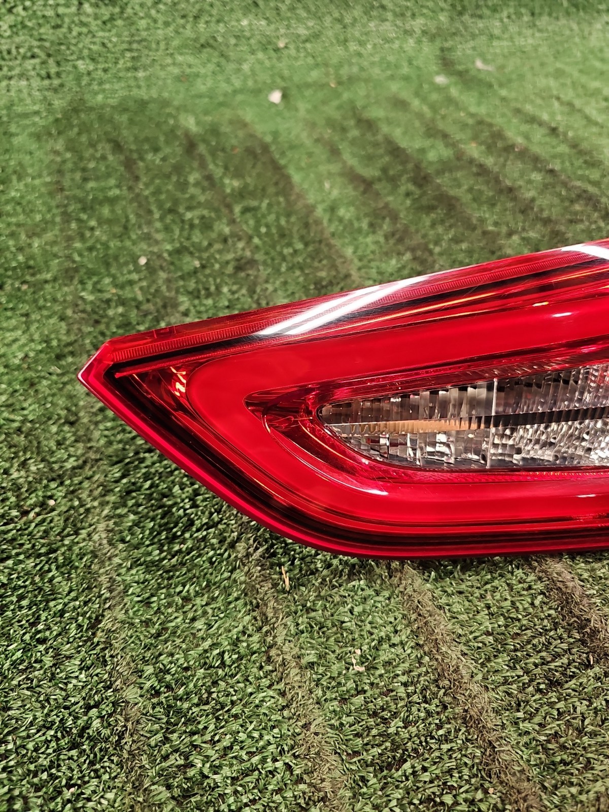 Maserati Quattroporte 2014-2017 Rear Right Inner Tail light