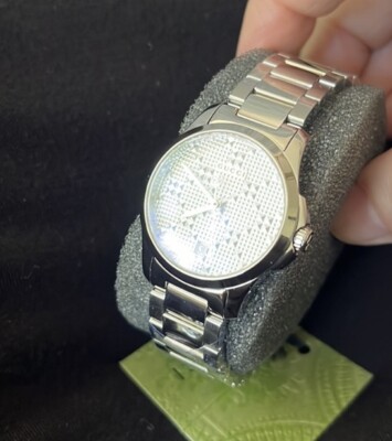 ★人気商品★GUCCI G-Timeless Quartz Silver Dial Unisex Watch GUCCI G timeless Silver Dial Quartz Ladies Watch NEW IN BOX