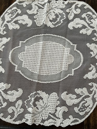 Set 2 Place Mats Doilies Heritage Lace Ecru Windsor 14x20” New Victorian - Picture 4 of 6