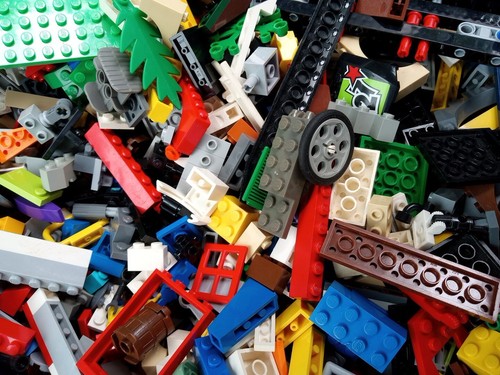 LEGO Huge Bulk Lot With Minifigs - Random Parts Pieces Building Plates Blocks - Picture 4 of 6