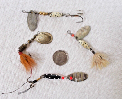 Vintage Lot of 4 Spinner Lures, Mepps, Swiss Swing, Shyster, Taiwan,  Length 2''
