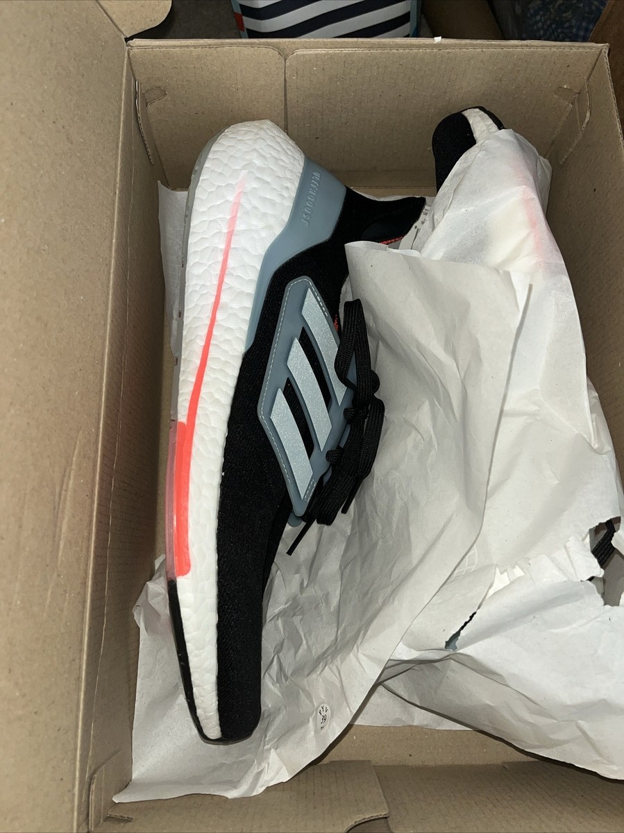 NEW MEN ADIDAS ULTRABOOST 22 GX3060 Size 11.5 Running workout | eBay
