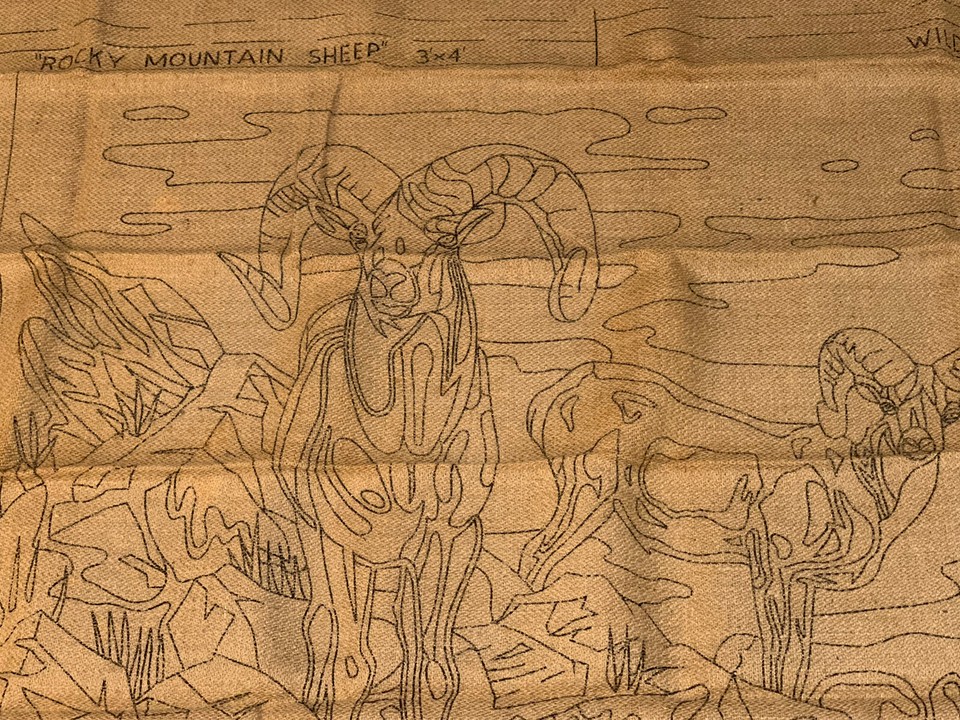 Rug Hook Tufting Burlap ROCKY MOUNTAIN SHEEP RAMS XLarge 36 x 48 Rug