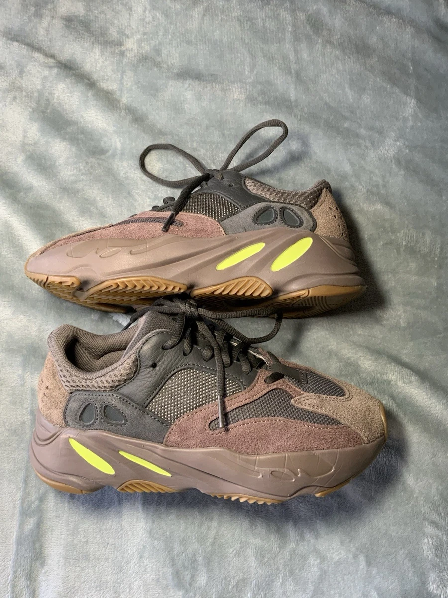 Yeezy Boost 700 V1 Mauve | eBay