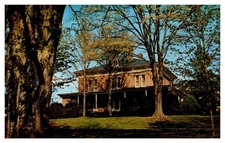 Postcard HOUSE SCENE Lexington Virginia VA o/19 AT2825