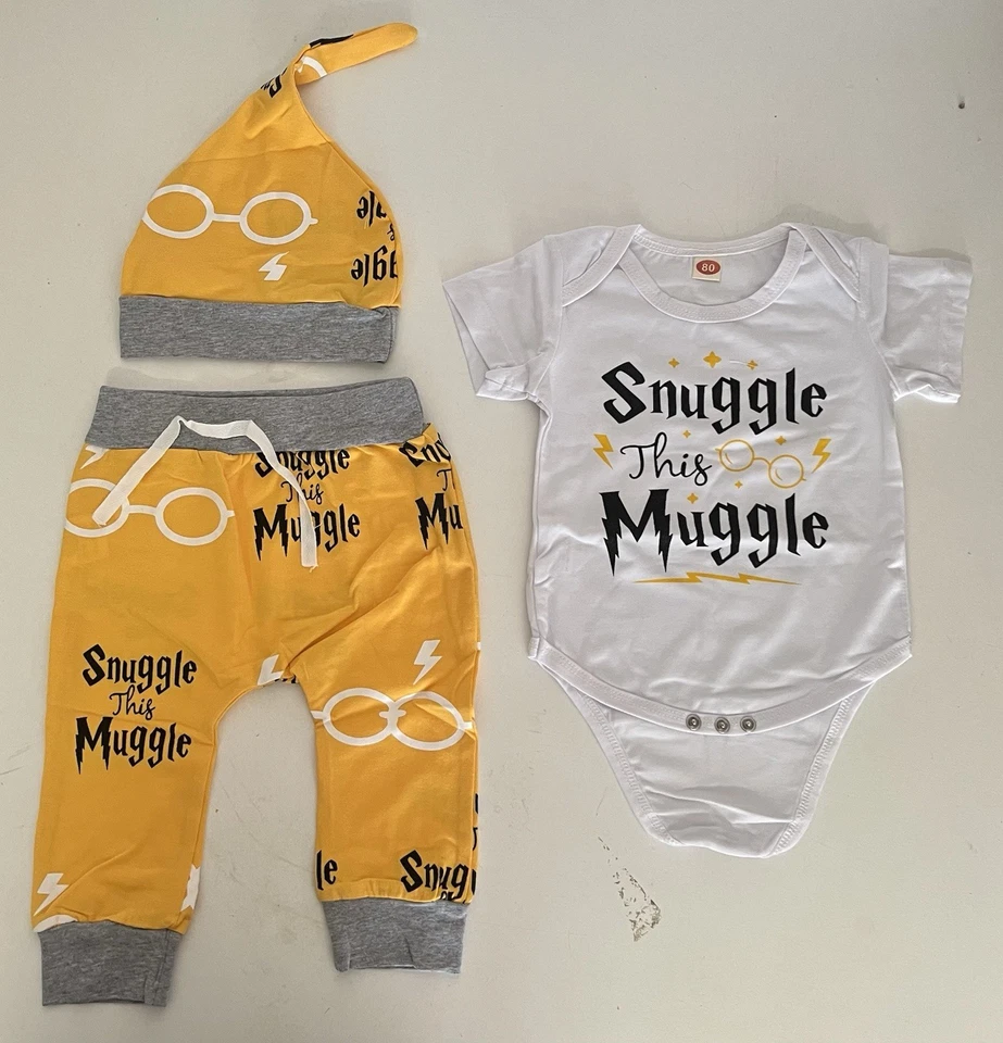 SYMPHONYW Harry Potter Baby Set Unisex kurzarm Body Hose Mütze Snuggle This Muggle gr.80cm
