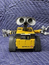 Disney Pixar WALL-E Action Figure Yellow Plastic Robot, Battery Powered w/ Sound