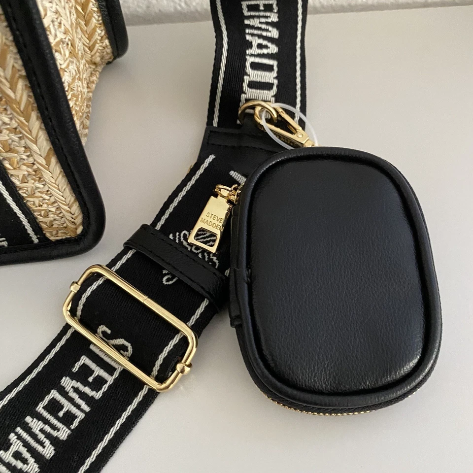 Bolsa tiracolo STEVE MADDEN feminina preta teia palha bolsa fone de ouvido - Imagem 4 de 4