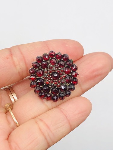 Vtg Unmarked Antique Bohemian Red Garnet Glass Statement Flower Ring Sz 5.75 - Picture 10 of 15