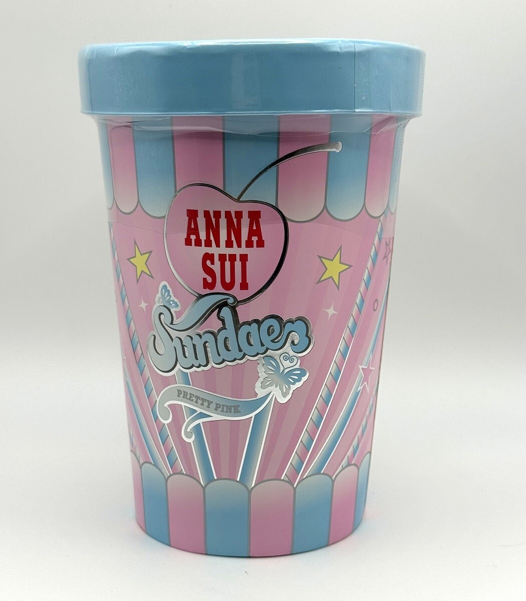 Anna Sui Sundae Pretty Pink Eau de Toilette Spray 1.7 fl oz / 50
