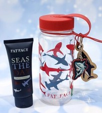 Fat Face Gift Set Sharks Drinks Bottle Body Wash & Keyring