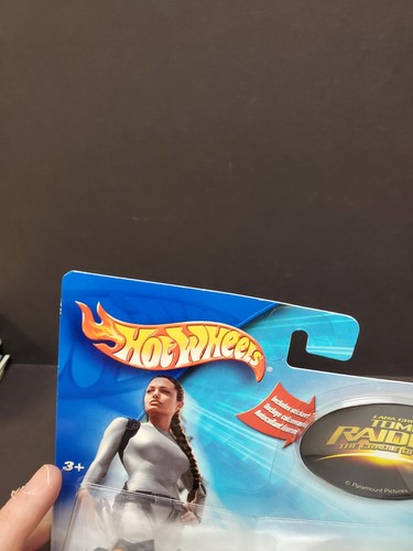 Hot Wheels Lara Croft Tomb Raider 2pk Scorchin Scooter / Jeep Roll Patrol 2003 - Picture 8 of 8
