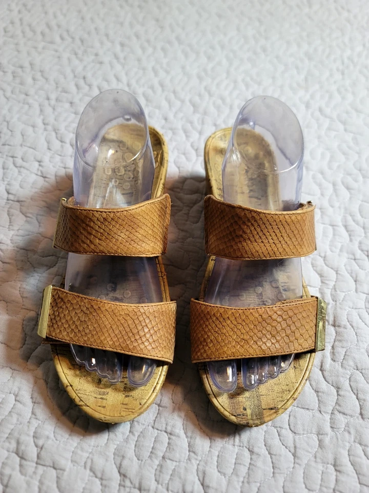 Vionic Pepper Women Size 8 Wedge Sandals Adjustable Brown Snake Platform  - Image 4 of 4