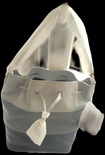 Aigner Beutelasche "Tara", NEU, schwarz/grau, goldfarbene Beschläge - Bild 1 von 6