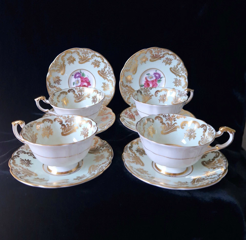 Paragon Double Warrant Mint Green Floating Cabbage Rose Tea Cup & Saucers x4 - Image 2 of 4