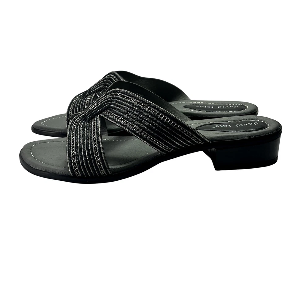 Sandalia David Tate Thrive para mujer talla 11 gris con cordón detalle metálico deslizable Foto 3 de 4