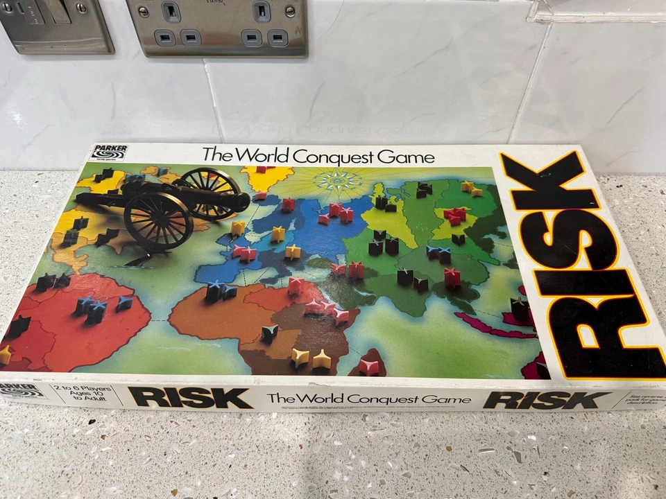 Risk Board Game - Parker - World Conquest Game - Vintage 1985 -  - Image 3 of 4