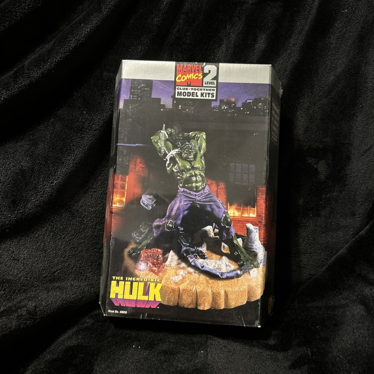 TOY BIZ インクレディブル ハルク MARVEL MODEL KITS Toybiz Marvel 2003 Electronic Stretch & Roar Incredible Hulk