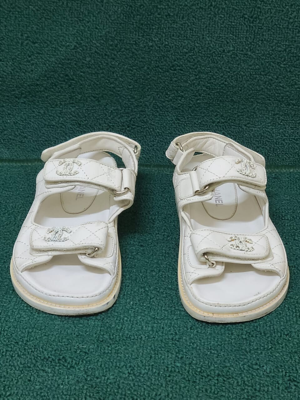 Chanel White Quilted Leather Dad Sandals Size 35