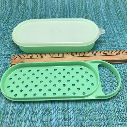 Vtg 3 Pc Tupperware Cheese Grater Shredder Jadeite Green Storage Bowl Lid 1375 - Picture 6 of 11