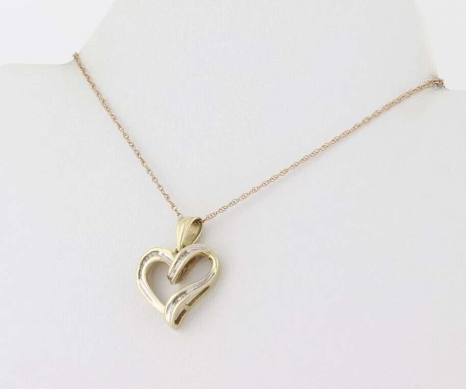 Collar de oro amarillo de 10k con corazón de diamantes cadena de 18" Foto 4 de 4