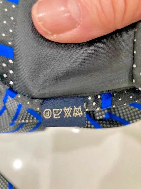 Mens Electric Blue & Black striped Tie XL - Image 4 of 4