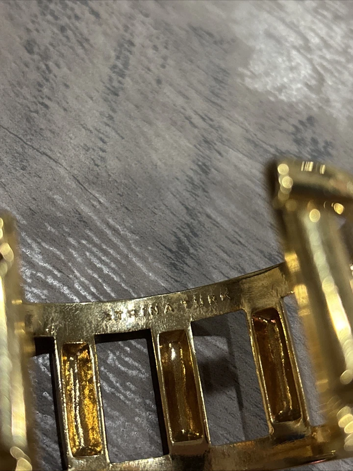 Brazalete para mujer Trina Turk tono dorado #204 Foto 3 de 4