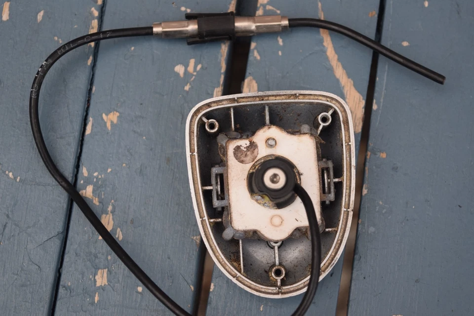 Antena de radio GPS maletero plateado Mercedes SLK230 2000 2001 2002 2003 2004 OEM Foto 3 de 3