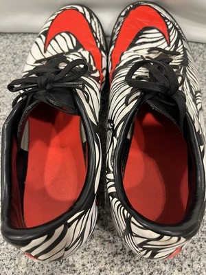 Nike Hypervenom Phelon II 820187-061 Soccer / Running. Blk/Wht