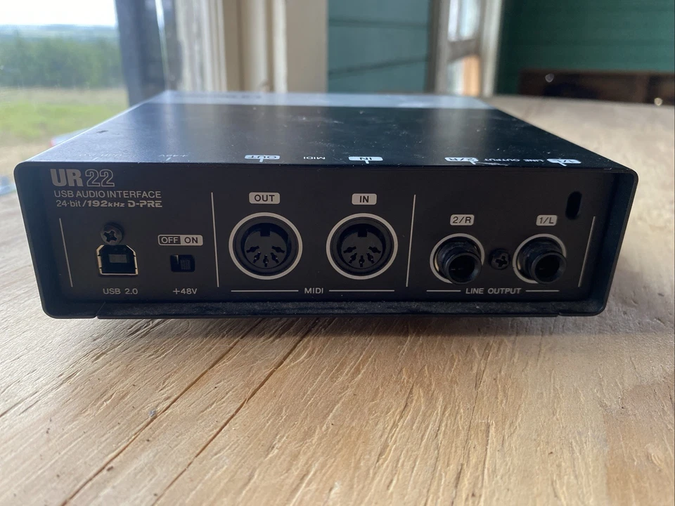 Steinberg UR22 USB Audio Interface 2x2 24BIT/192KHZ with midi IO - Image 4 of 4