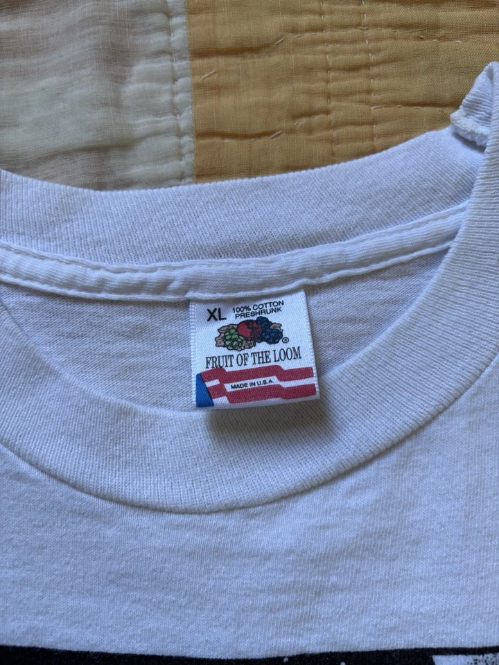 Camiseta de Colección Años 90 Renegade Graphix Camiseta Arte Ciencia Ficción Estilo Escher Puntada Única Foto 4 de 4