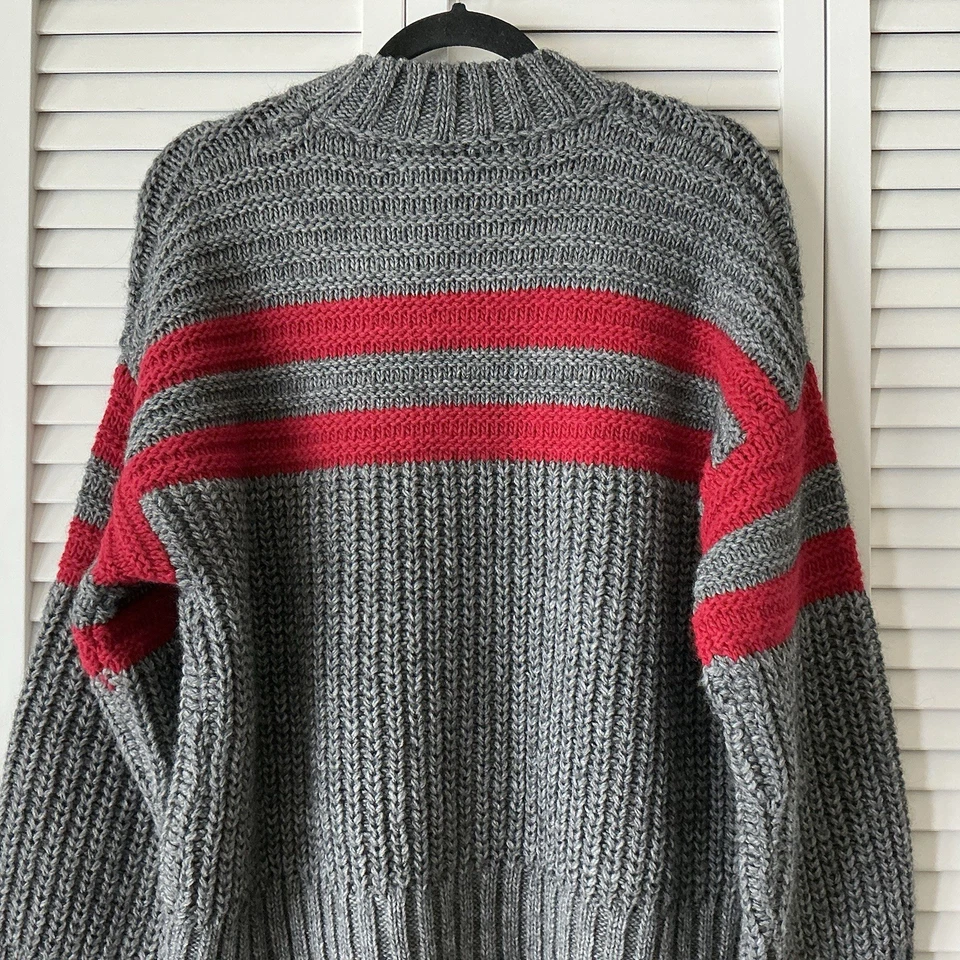 Suéter grueso Preppy United Colors of Benetton acanalado talla L XL gris lana alpaca Foto 4 de 4