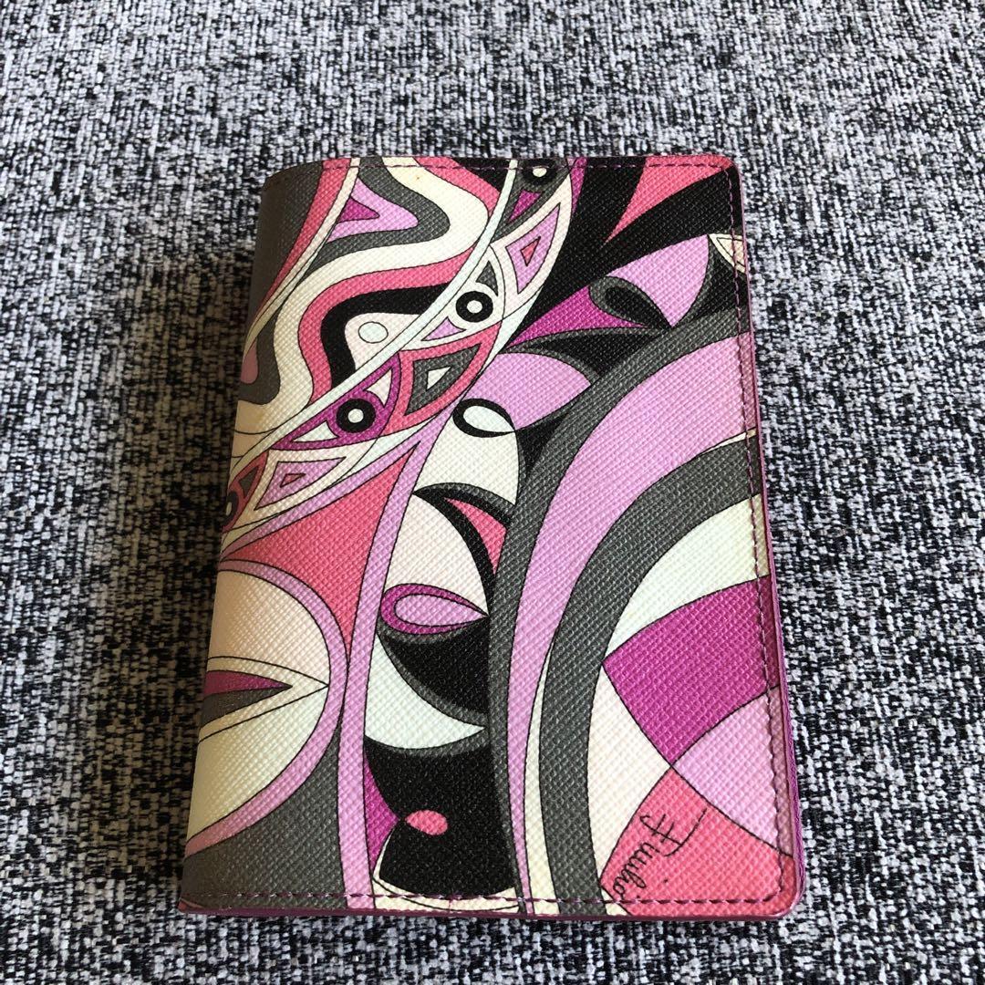 EMILIO PUCCI Passport Case Pink Multicolor for Women used EMILIO PUCCI Passport Case Pink Multicolor for Women used