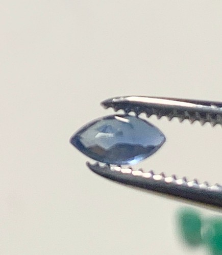 NUEVO Lote de 47 ZAFIROS, ESMERALDAS Y RUBIES naturales. 9,81 ktes. - Imagen 5 de 12