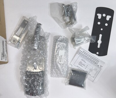 Dormakaba E7900 E-plex Satin Chrome Lockset New in Opened Box Made in Canada