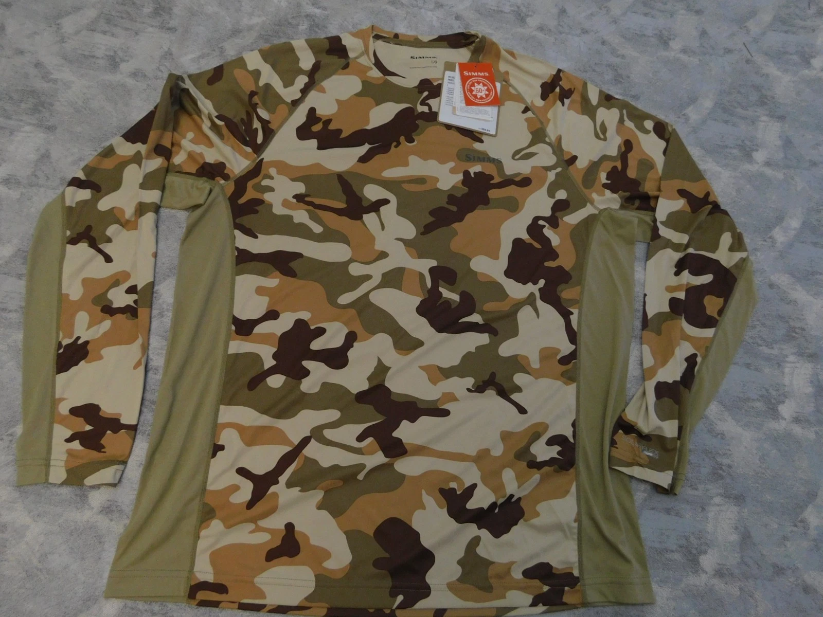 Simms SolarFlex Prints Long Sleeve Shirt Camo L
Opens in a new window or tab