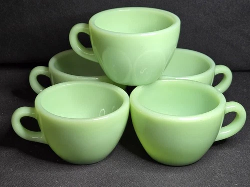 VTG JADEITE FIRE KING RESTAURANT CUP COLLECTION (5) TOTAL