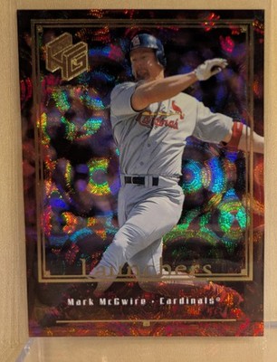1999 Upper Deck HoloGrFX LAUNCHERS GOLD #1 Mark McGwire RARE PARALLEL INSERT