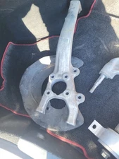  OEM 2015 gs 350 f sport front right Spindle knuckle 